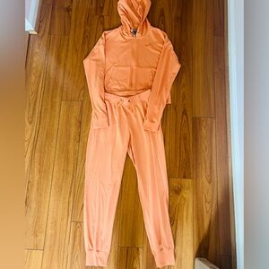 Nike Stretch Orange Pants and Jacket Set